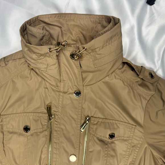 Michael Kors Tan Beige Jacket Excellent Condition - Size: SM - 77E5300M32 - Picture 2 of 16